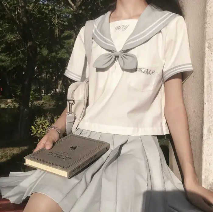 为活命我成了反派的掌上娇